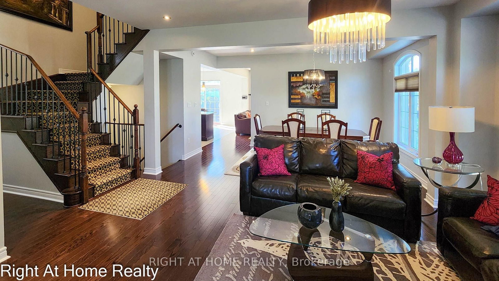 22 Bluffmeadow Street • Brampton, ON photo 6