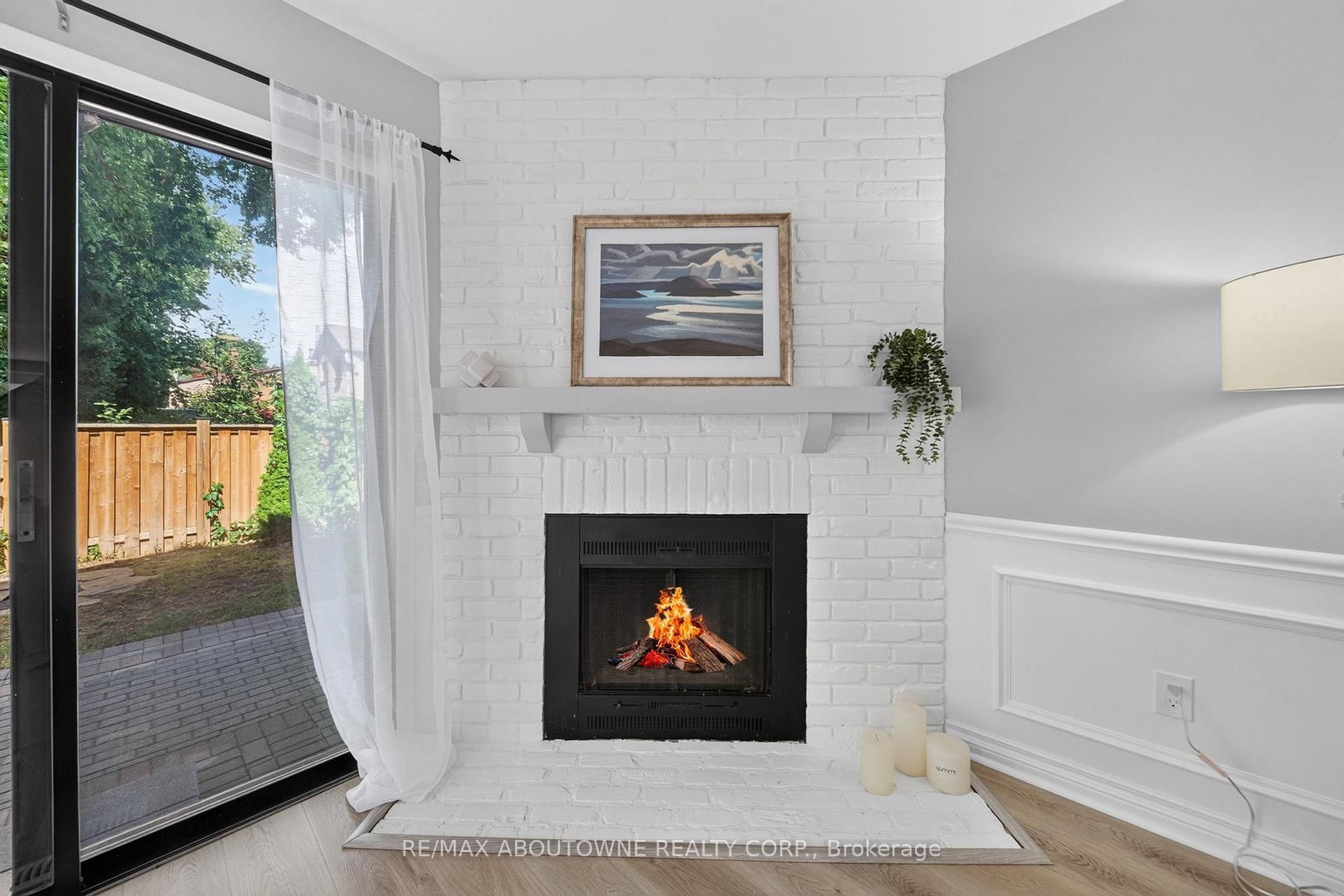 4353 Sawmill Valley Drive • Mississauga, ON photo 14