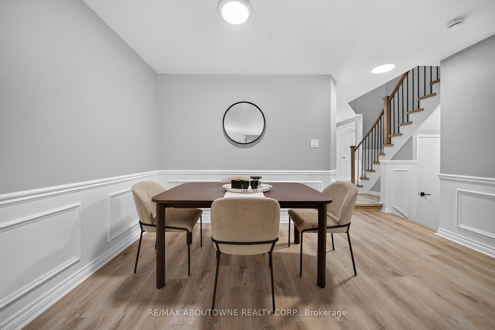 4353 Sawmill Valley Drive • Mississauga, ON photo 20