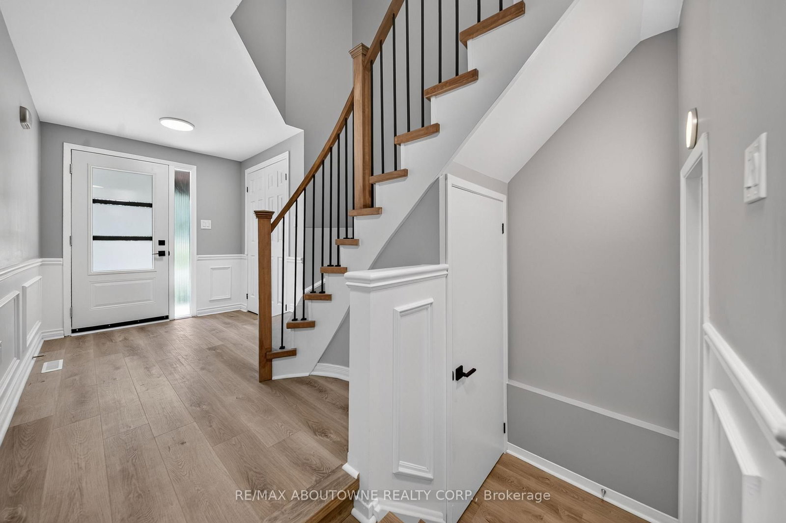 4353 Sawmill Valley Drive • Mississauga, ON photo 23