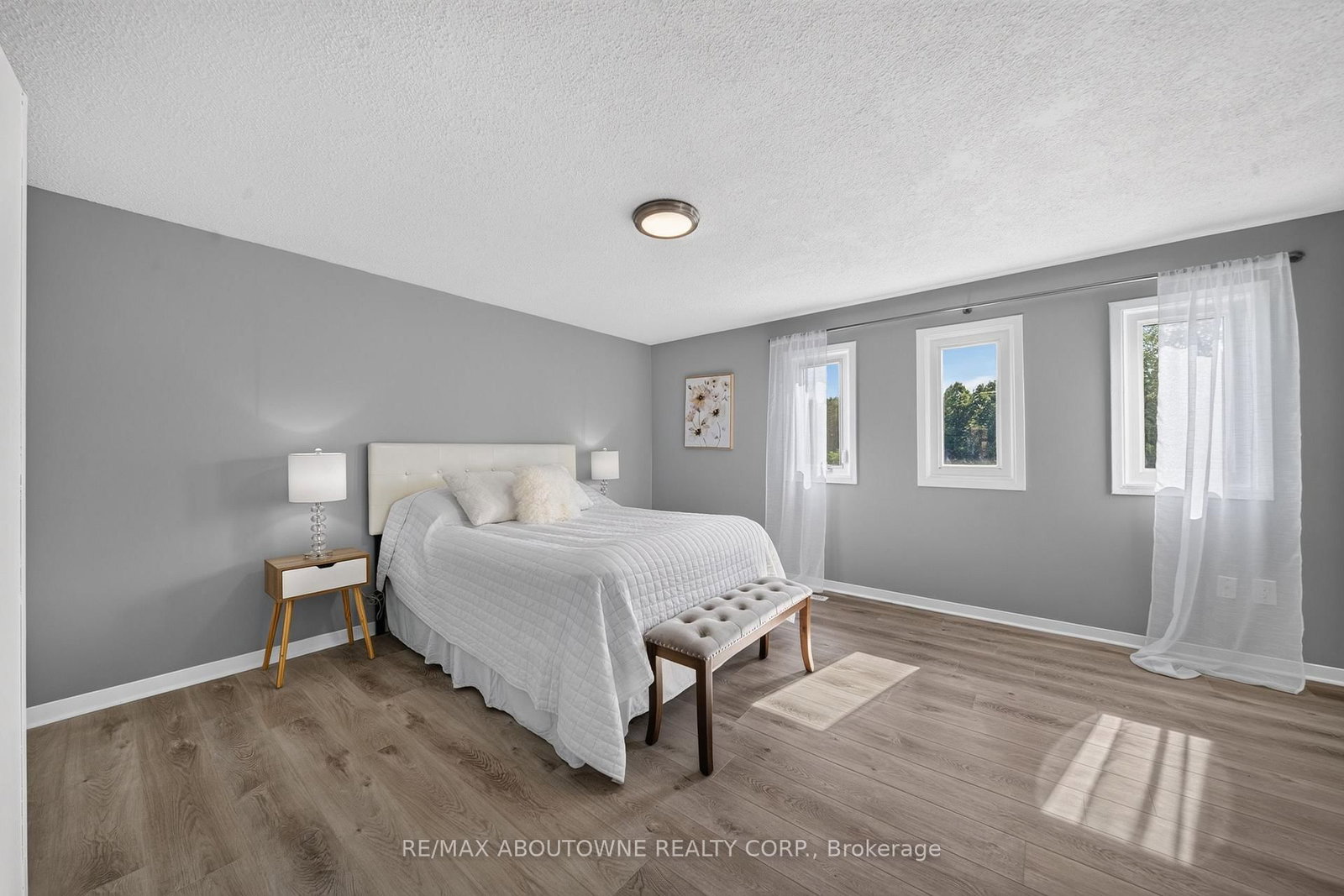 4353 Sawmill Valley Drive • Mississauga, ON photo 29
