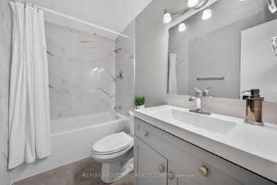 4353 Sawmill Valley Mississauga,ON L5L 3L3 — Photo 38