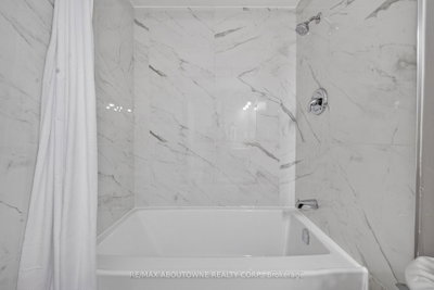 4353 Sawmill Valley Mississauga,ON L5L 3L3 — Photo 40