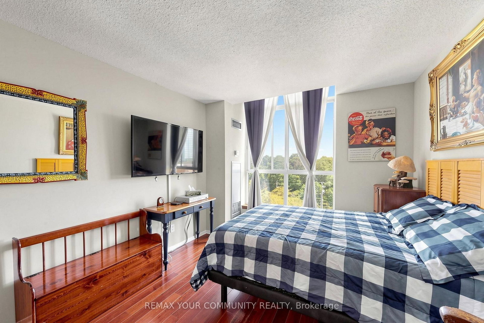 24 Southport Street • #844 • Toronto, ON photo 11