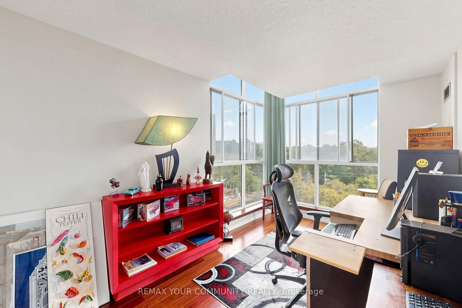 24 Southport Street • #844 • Toronto, ON photo 13