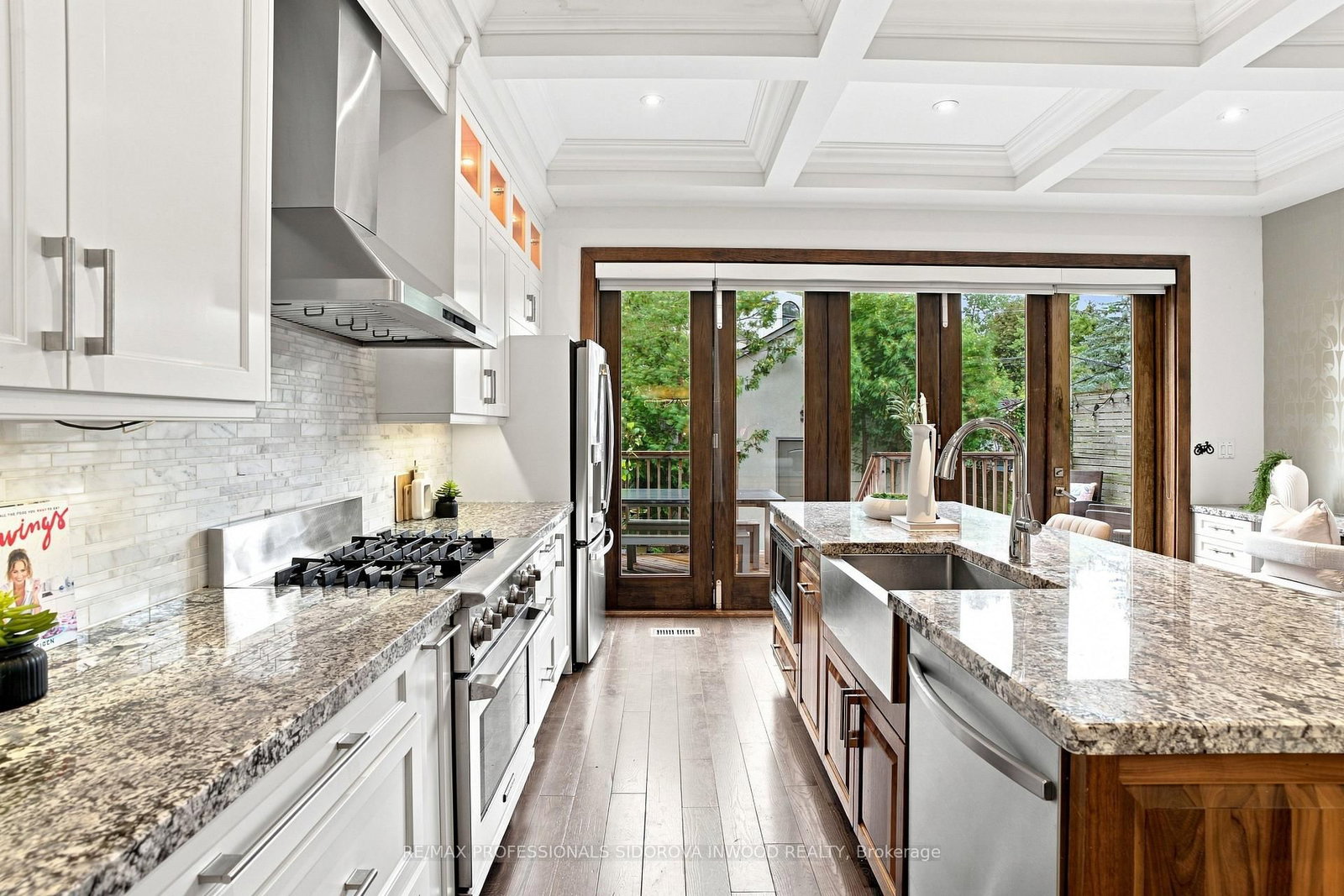 185 Windermere Avenue • Toronto, ON photo 12