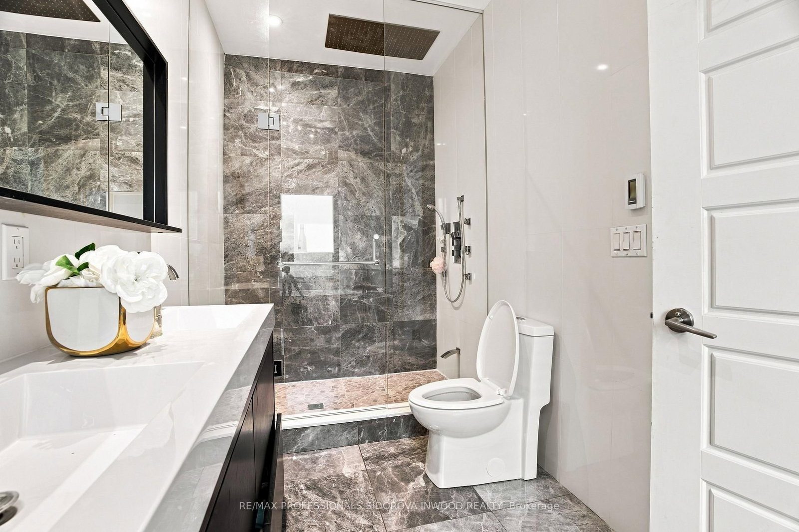 185 Windermere Avenue • Toronto, ON photo 19