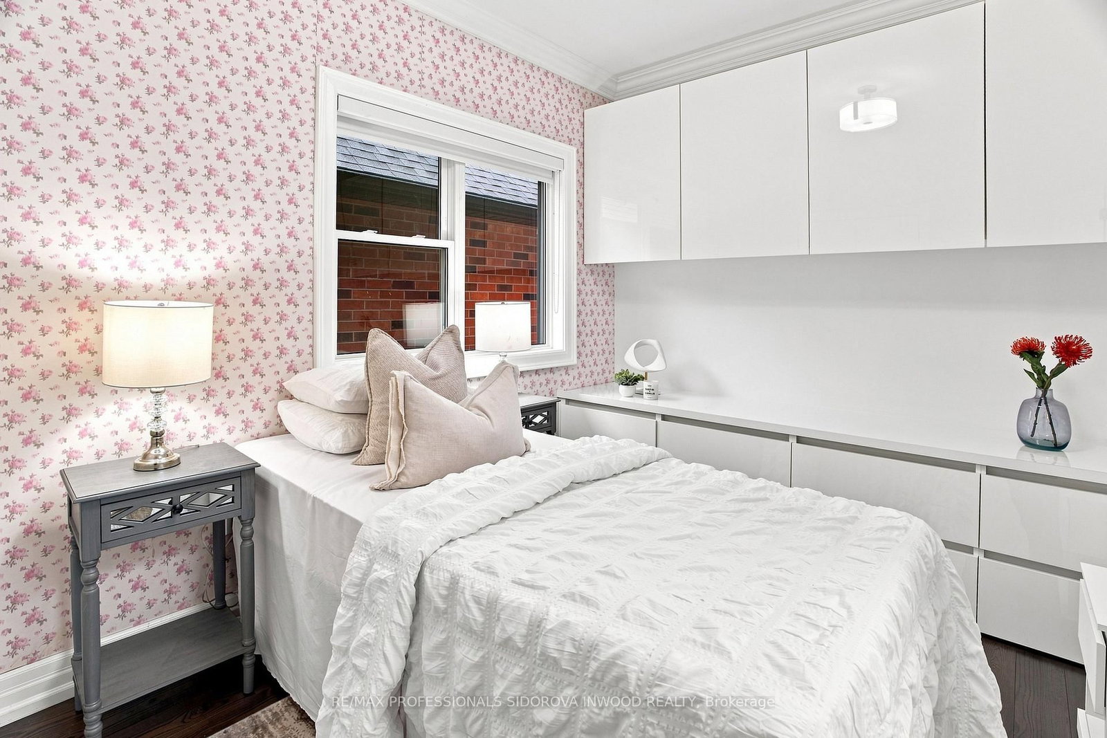185 Windermere Avenue • Toronto, ON photo 25