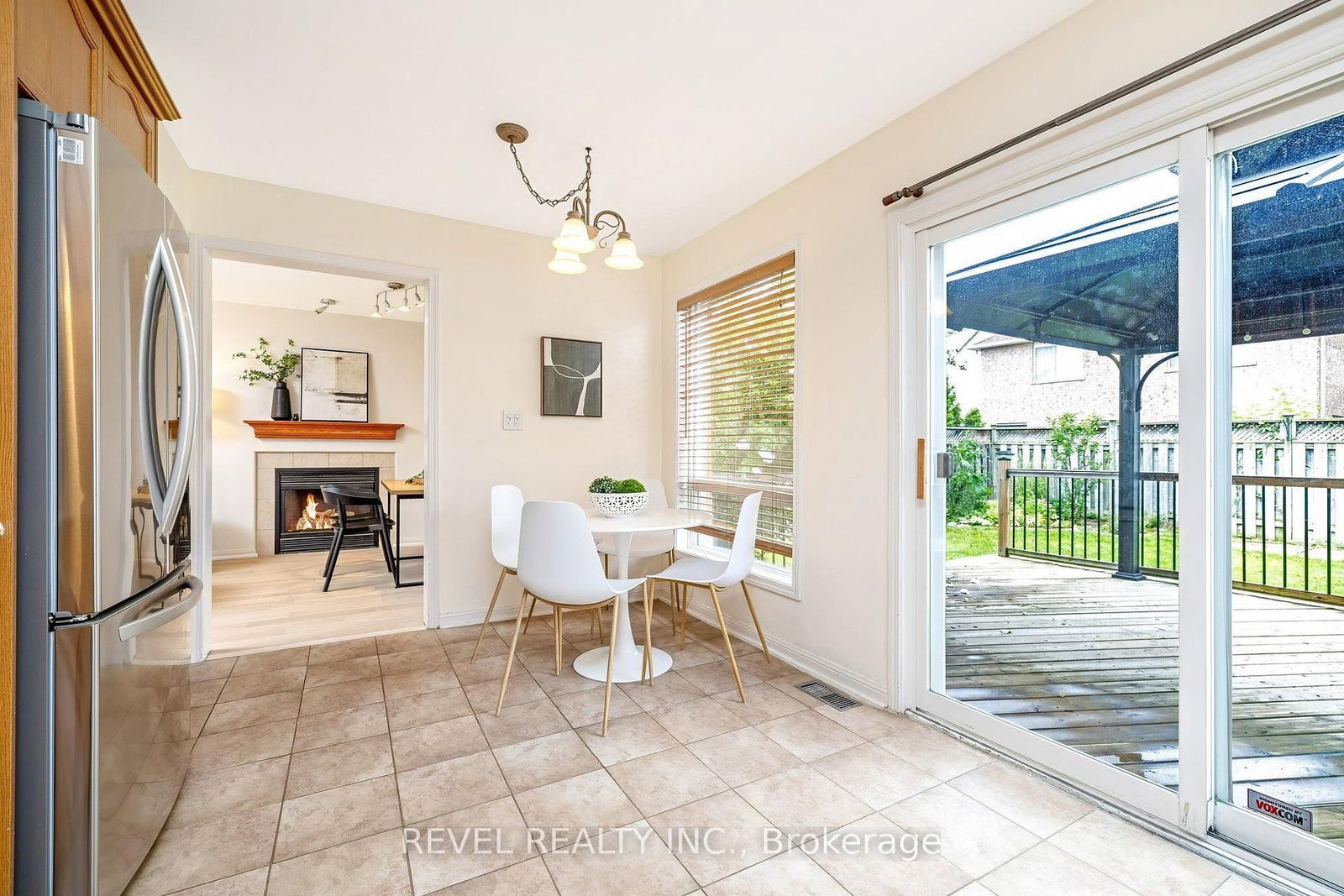 1518 Croft Avenue N • Milton, ON photo 12