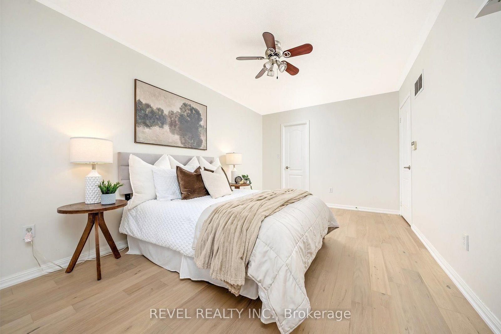 1518 Croft Avenue N • Milton, ON photo 18