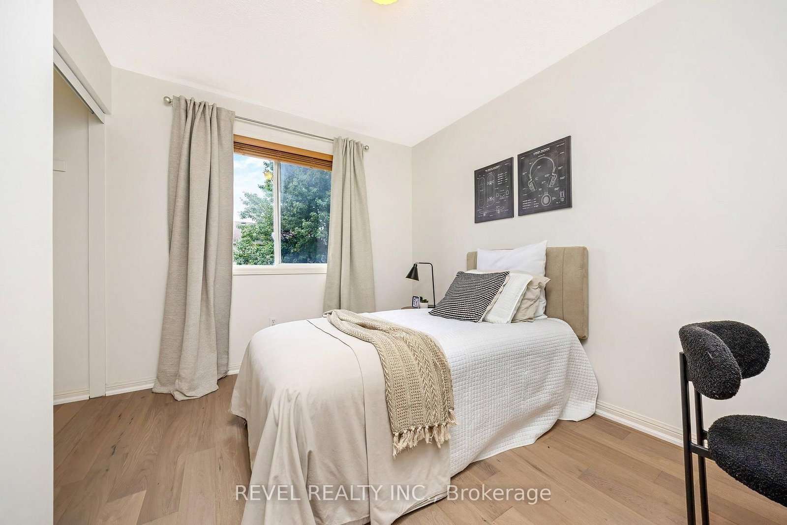 1518 Croft Avenue N • Milton, ON photo 22