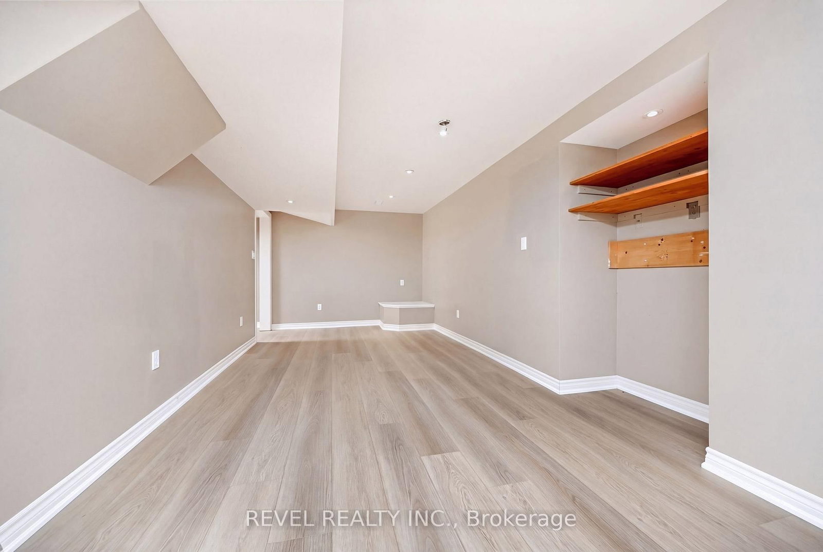 1518 Croft Avenue N • Milton, ON photo 26