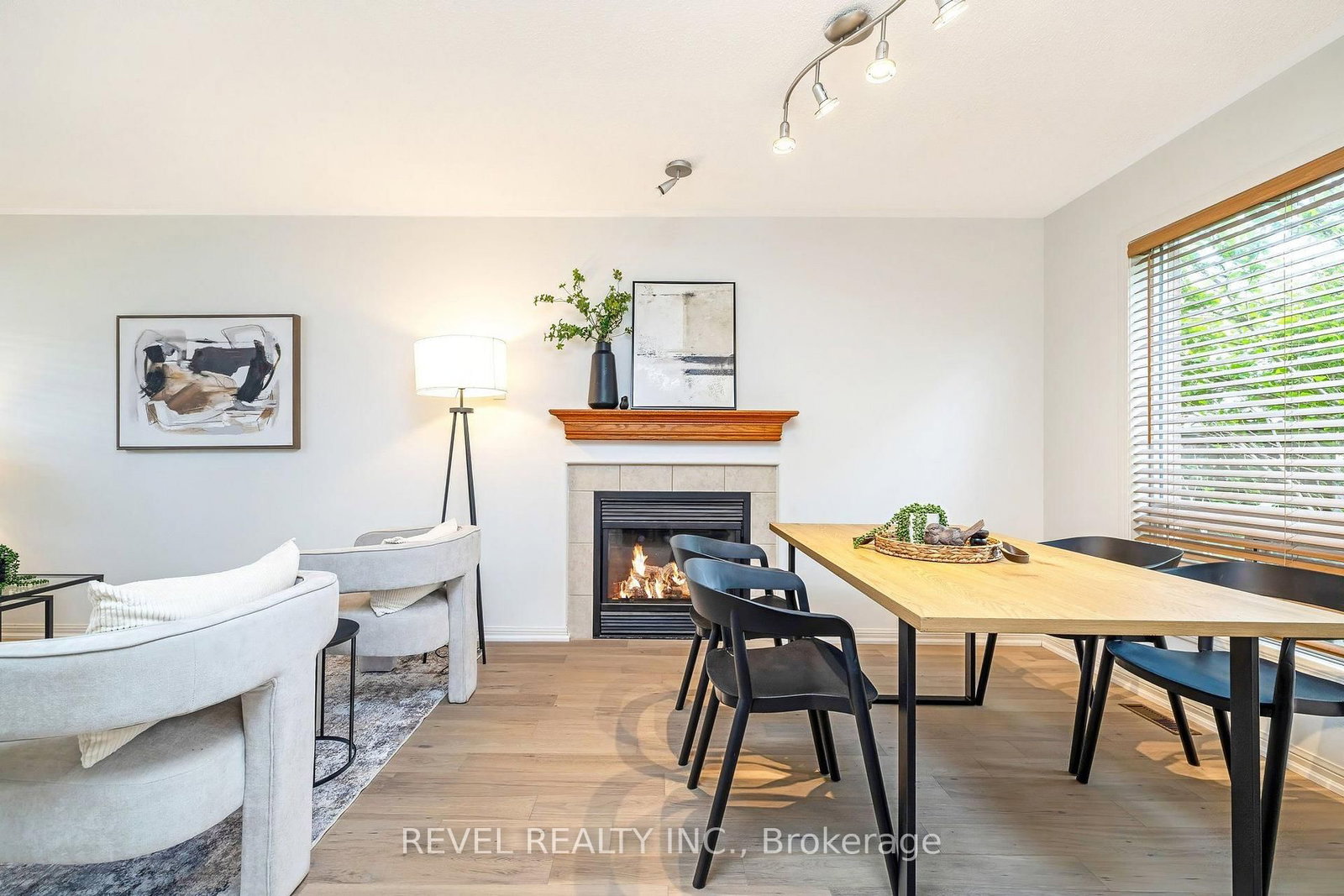 1518 Croft Avenue N • Milton, ON photo 9