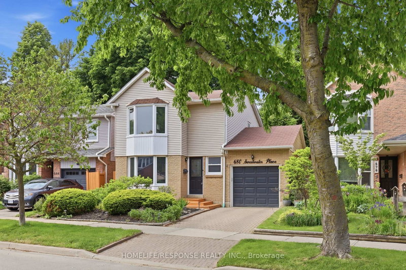680 SWEETWATER Place