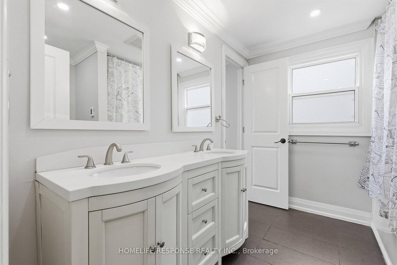 680 SWEETWATER Place • Mississauga, ON photo 17