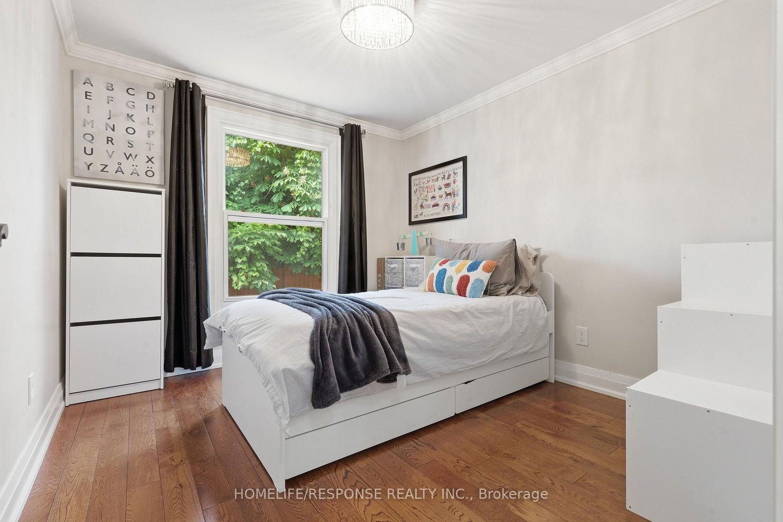 680 SWEETWATER Place • Mississauga, ON photo 19