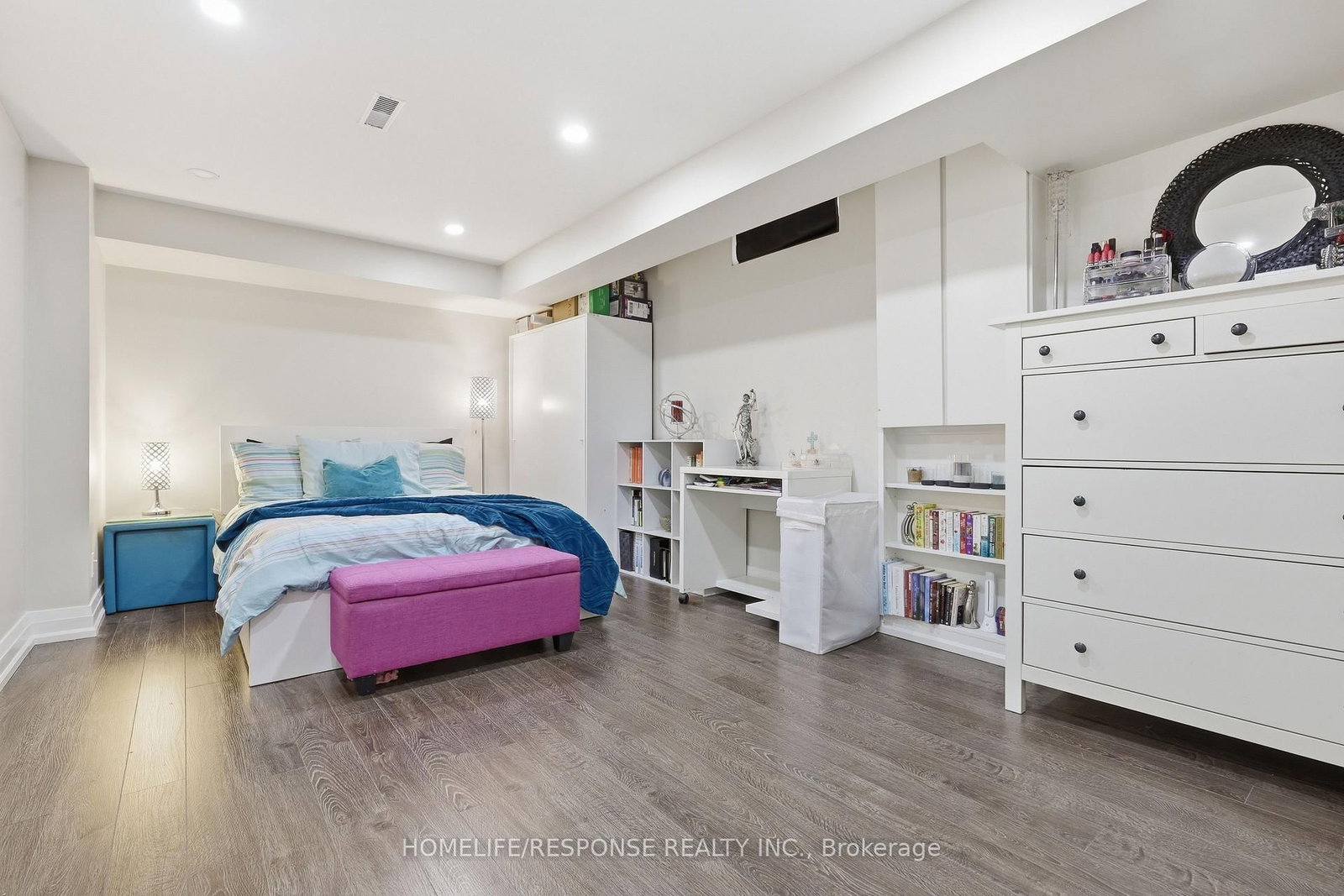 680 SWEETWATER Place • Mississauga, ON photo 24