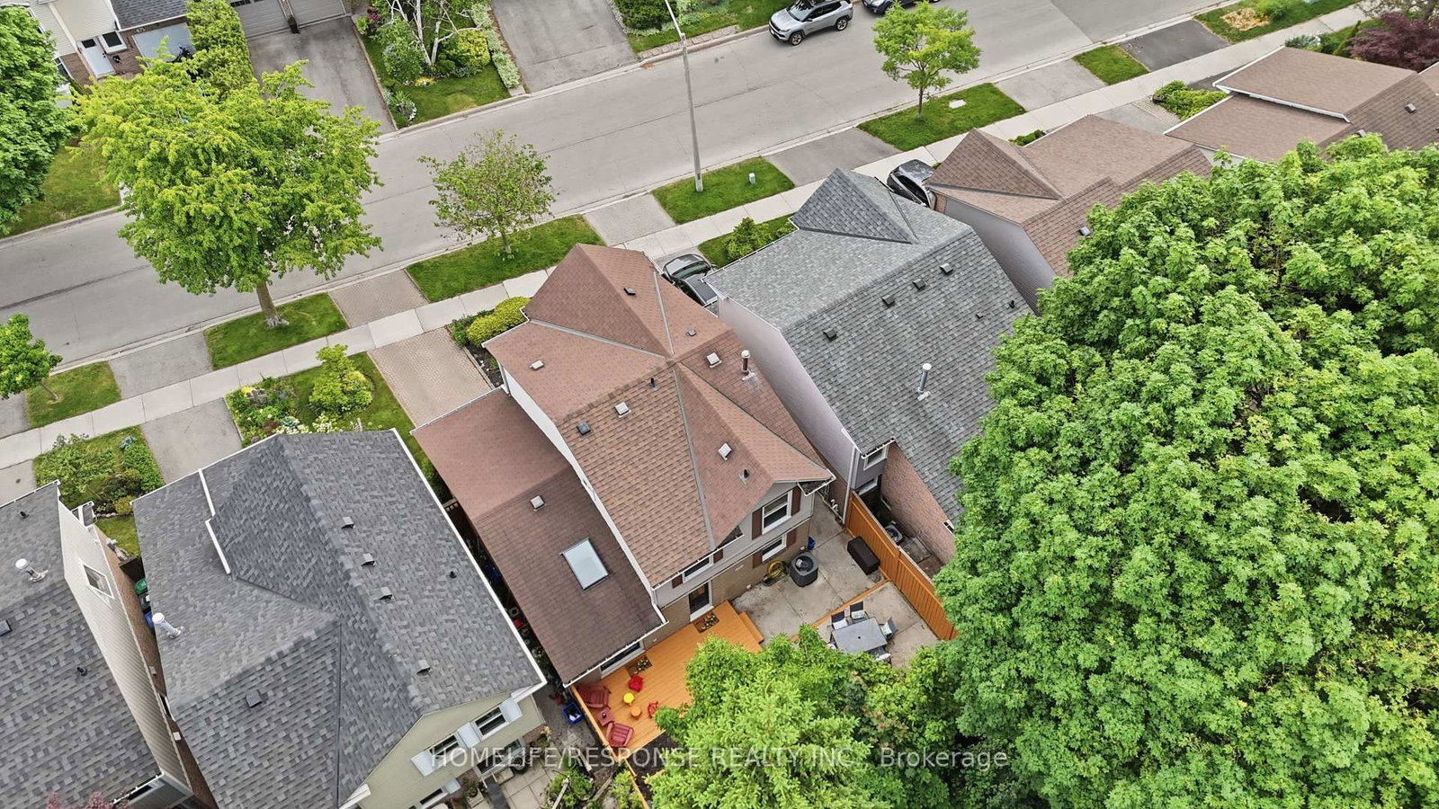 680 SWEETWATER Place • Mississauga, ON photo 32