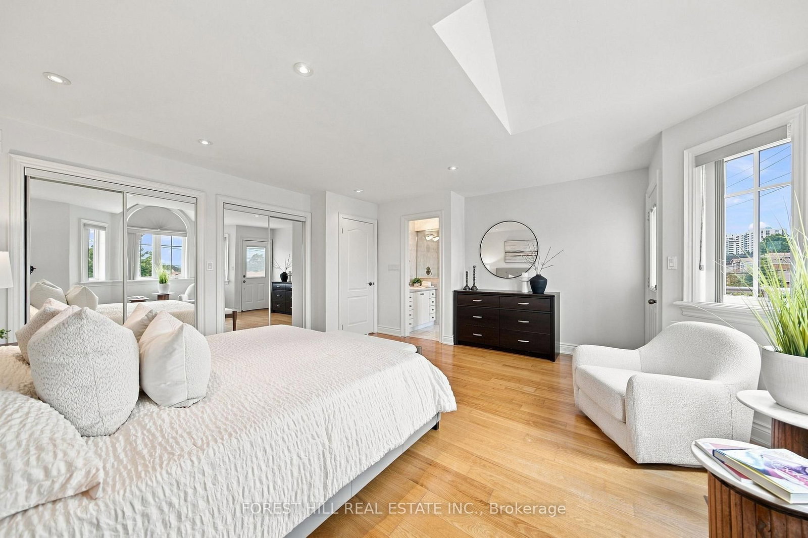 1006 Briar Hill Avenue • Toronto, ON photo 22