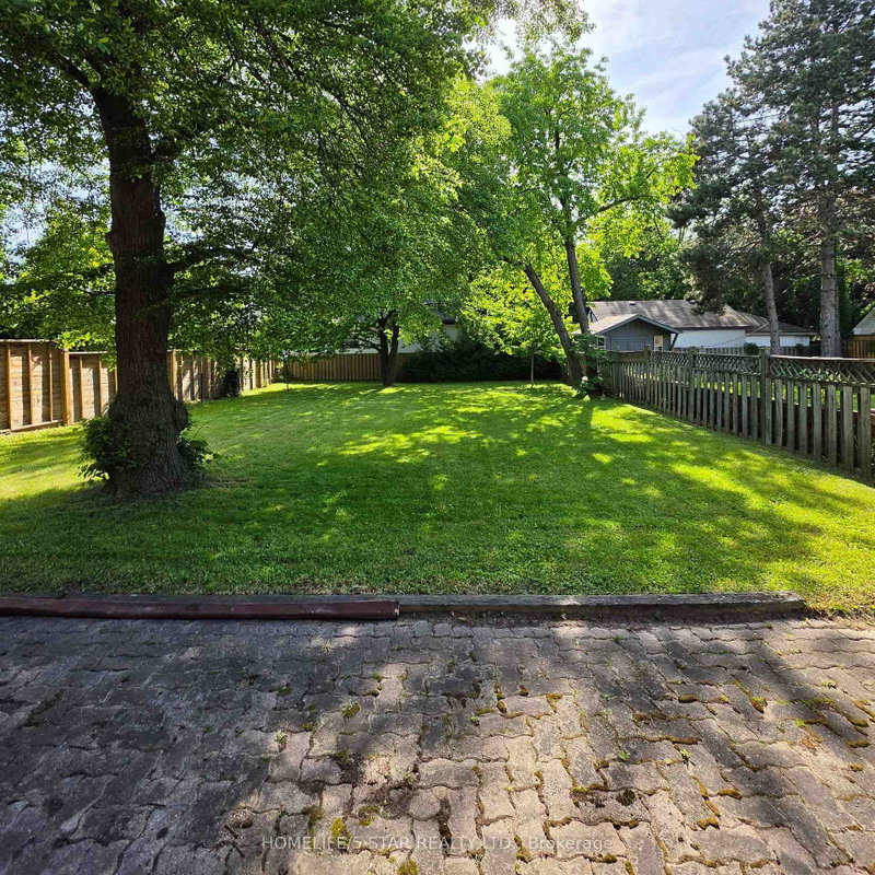 14 NORTHGLEN Avenue