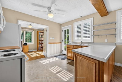 1375 Caroline Street • Burlington, ON photo 5