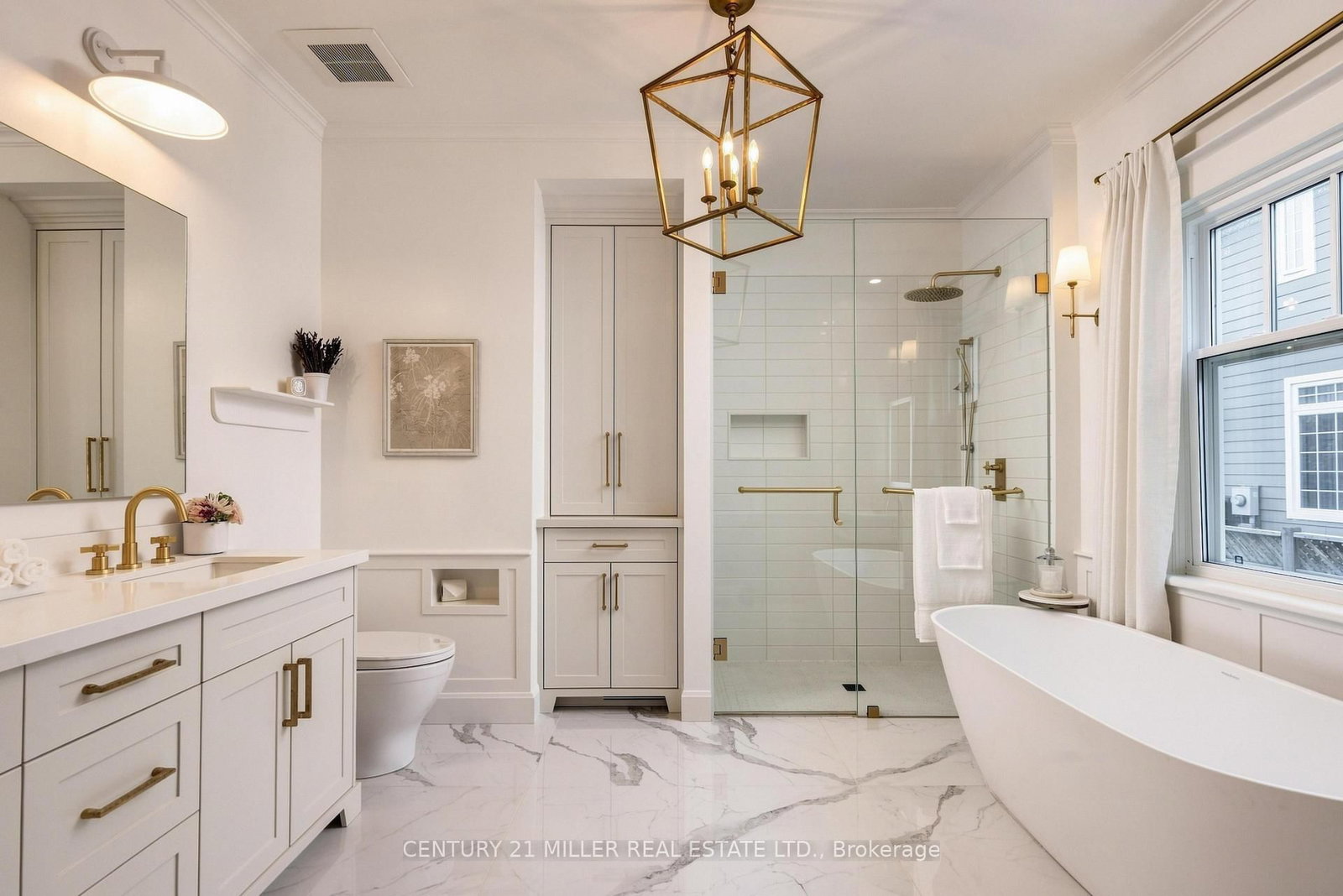 433 Allan Street • Oakville, ON photo 17