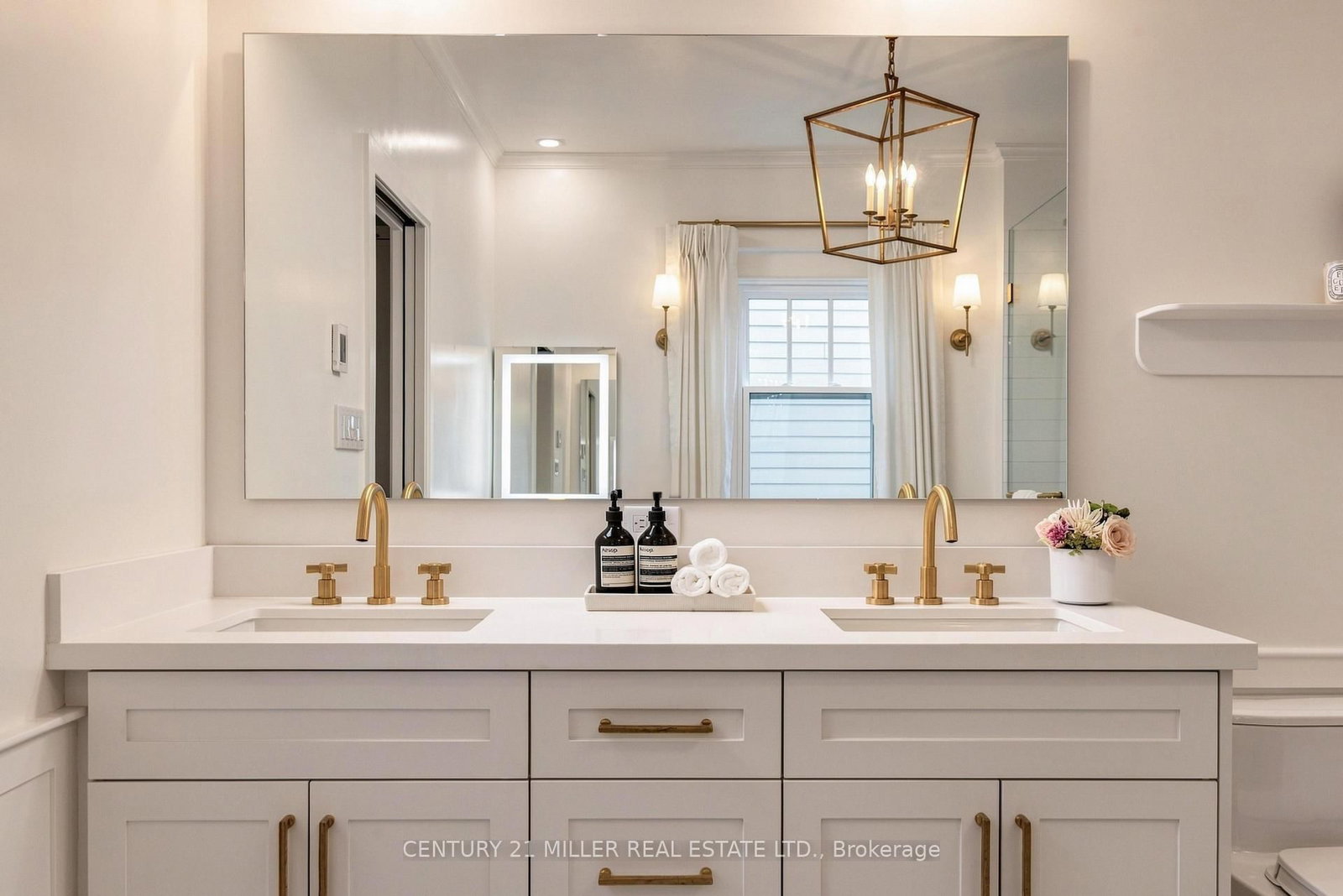 433 Allan Street • Oakville, ON photo 19