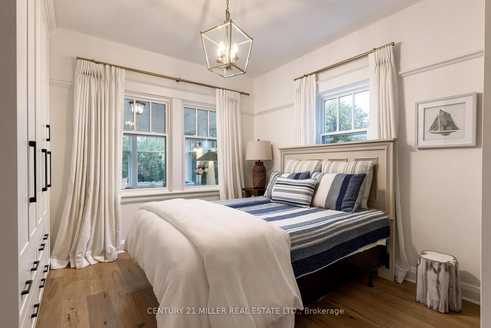 433 Allan Street • Oakville, ON photo 20