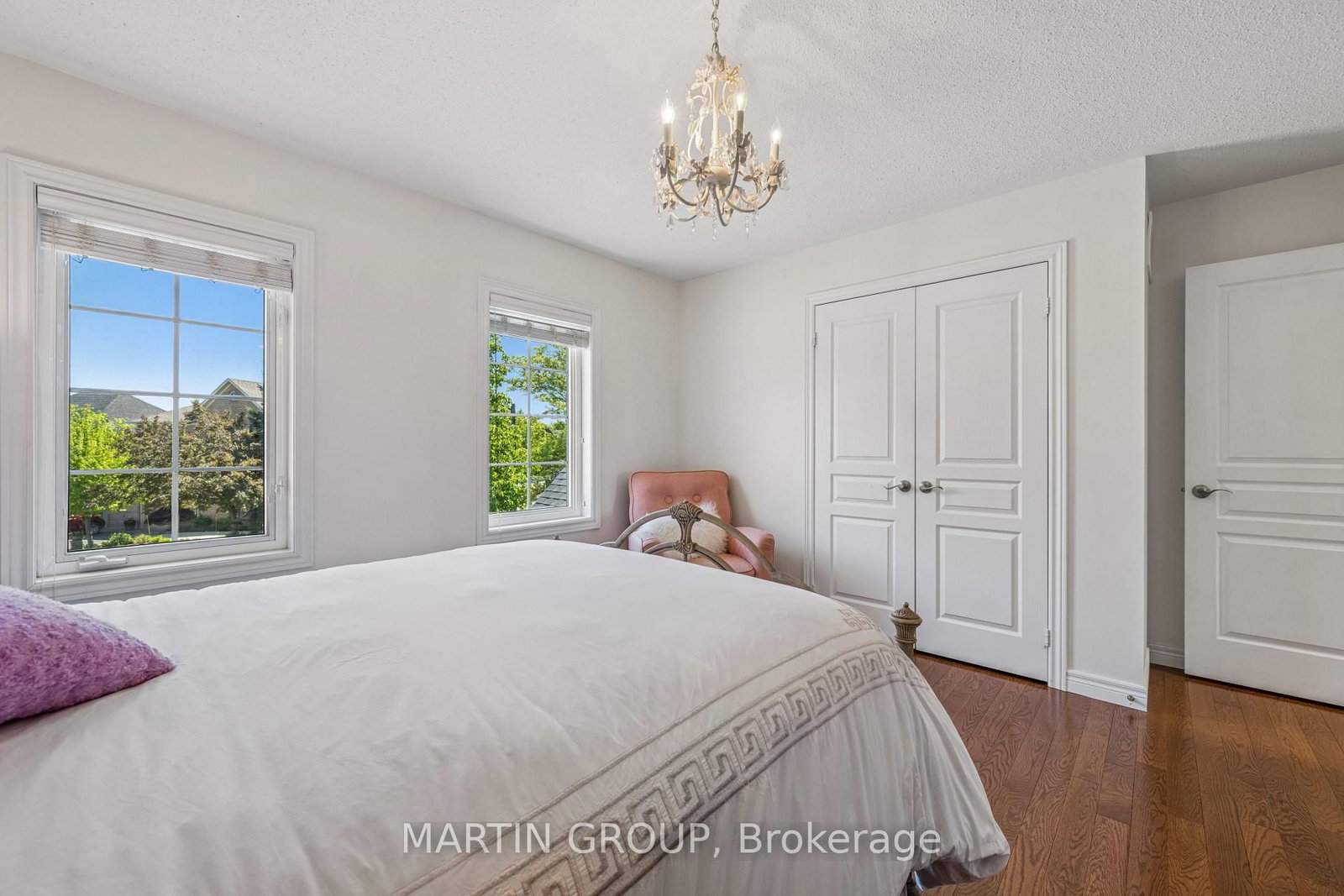 2283 Briargrove Circle • Oakville, ON photo 40