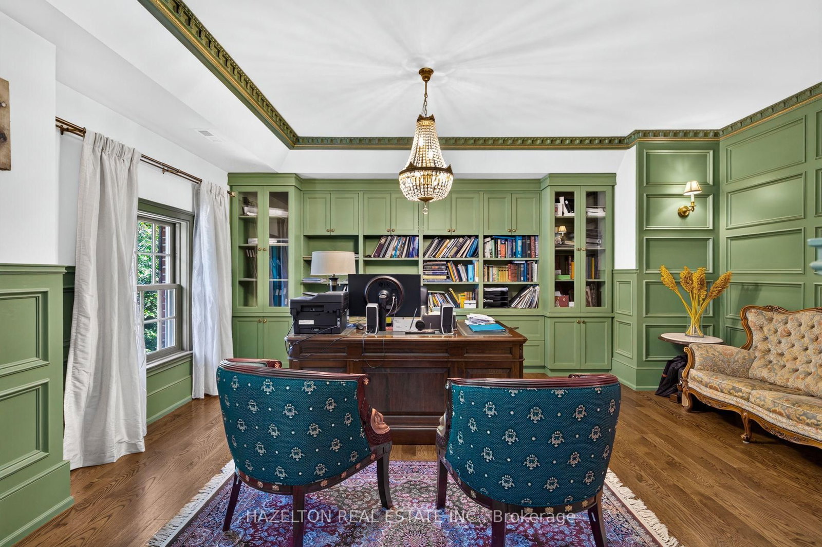 246 Riverside Drive • Toronto, ON photo 31