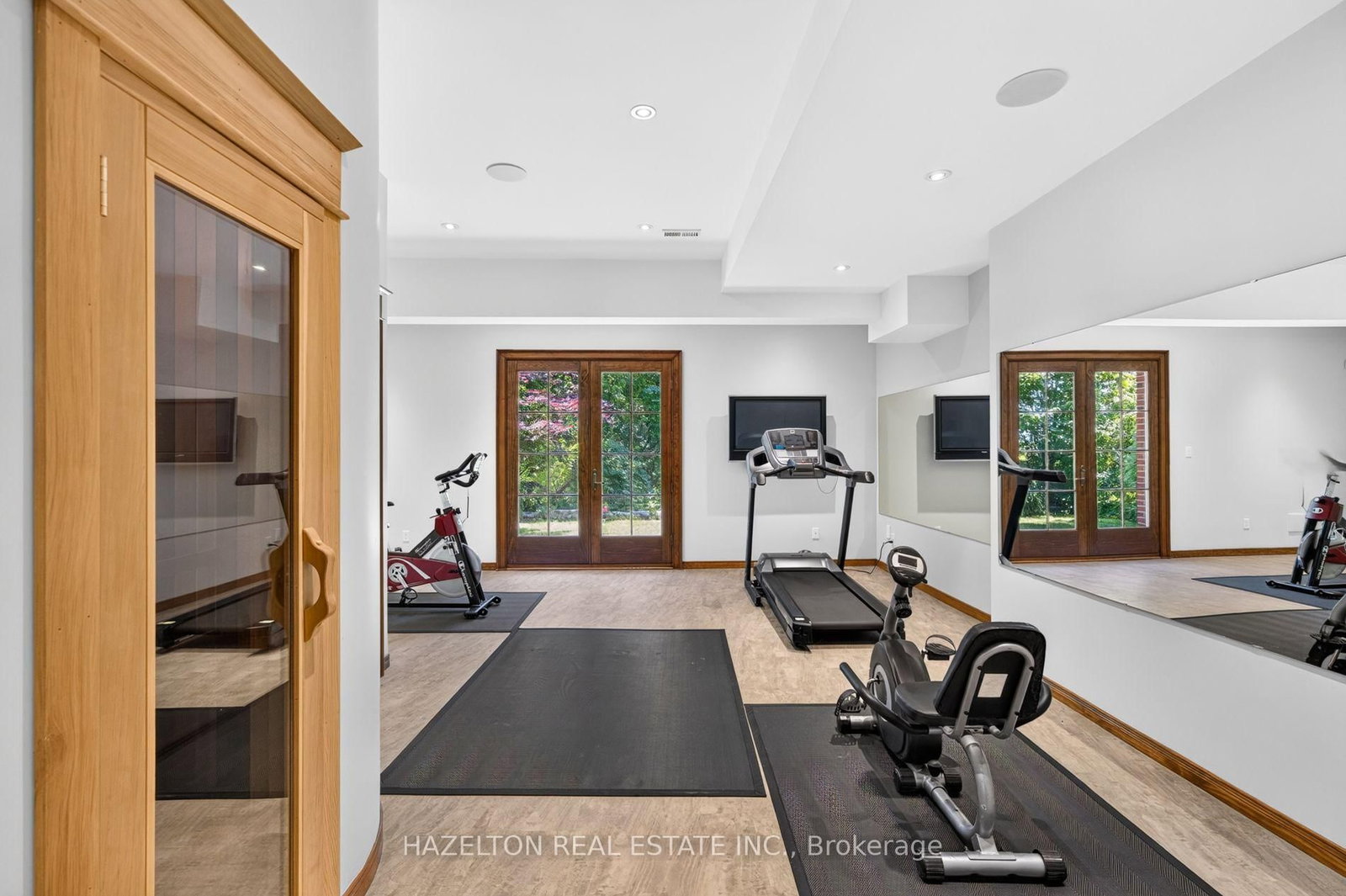 246 Riverside Drive • Toronto, ON photo 40