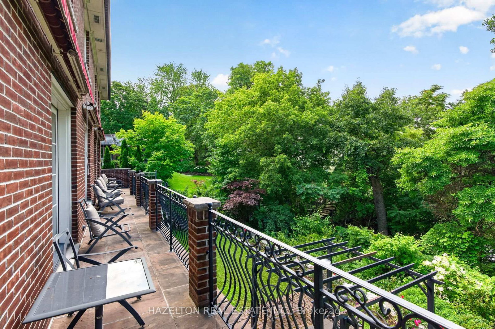 246 Riverside Drive • Toronto, ON photo 42