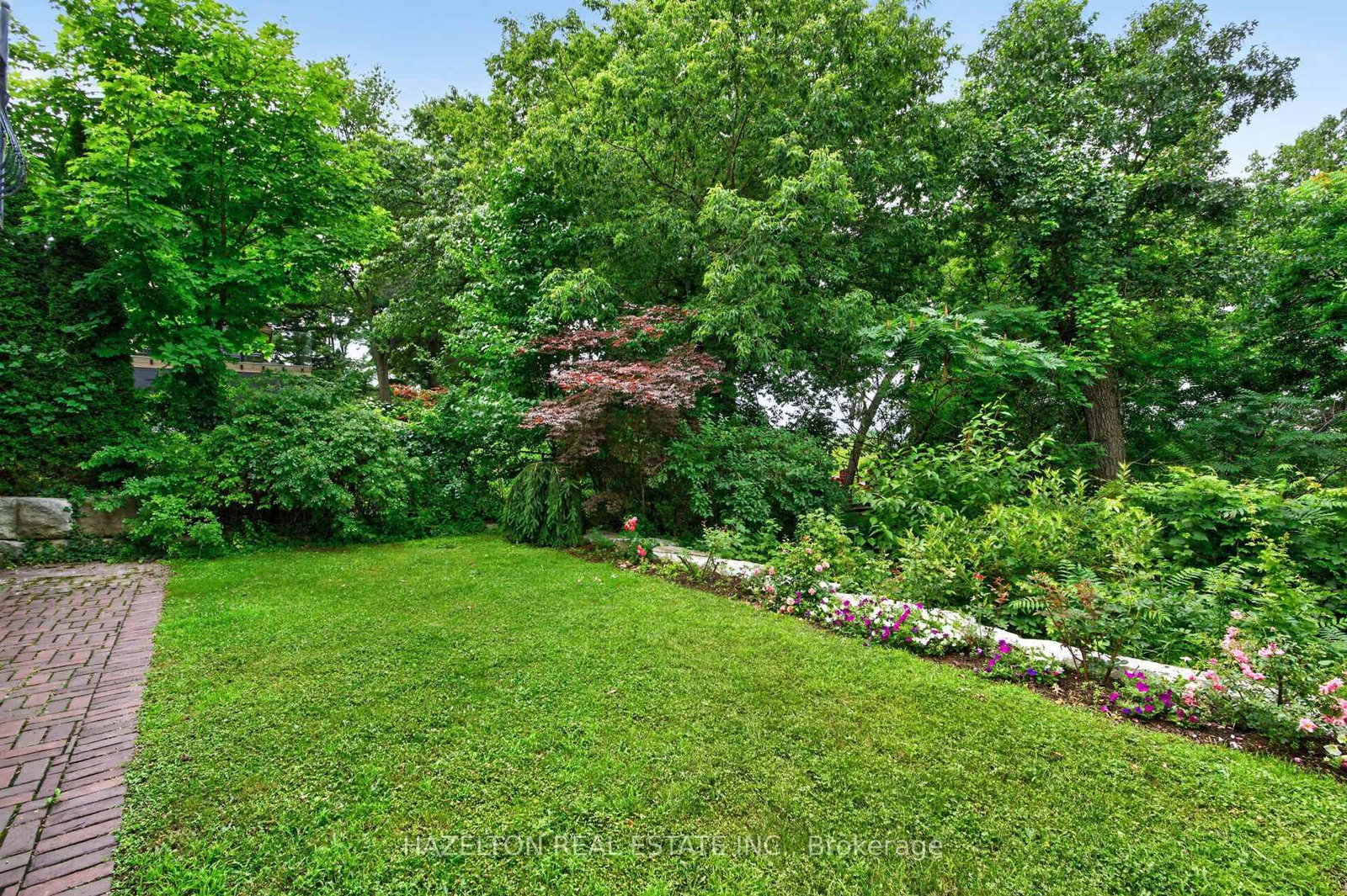 246 Riverside Drive • Toronto, ON photo 44