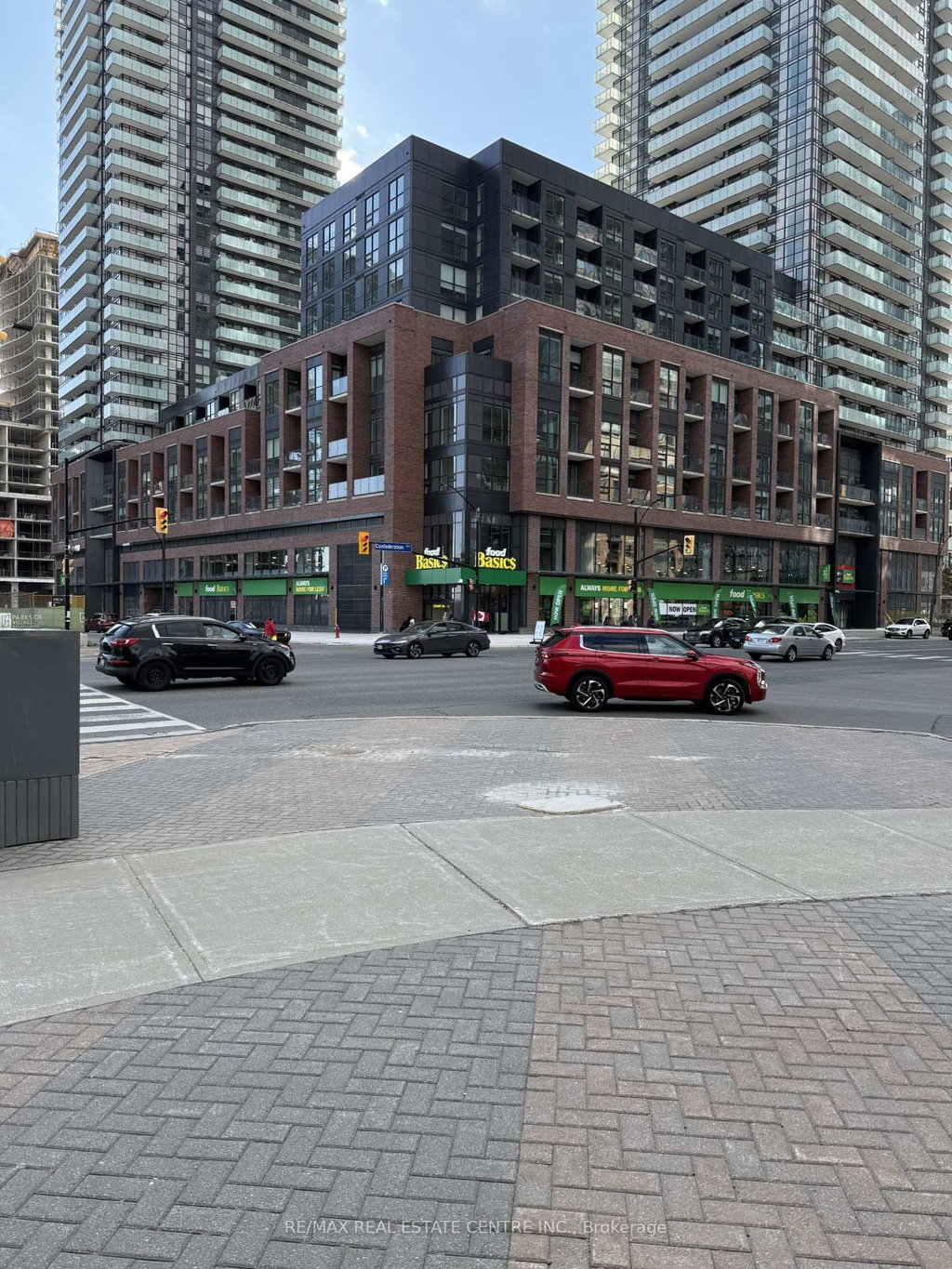 703 - 430 Square One Drive 2