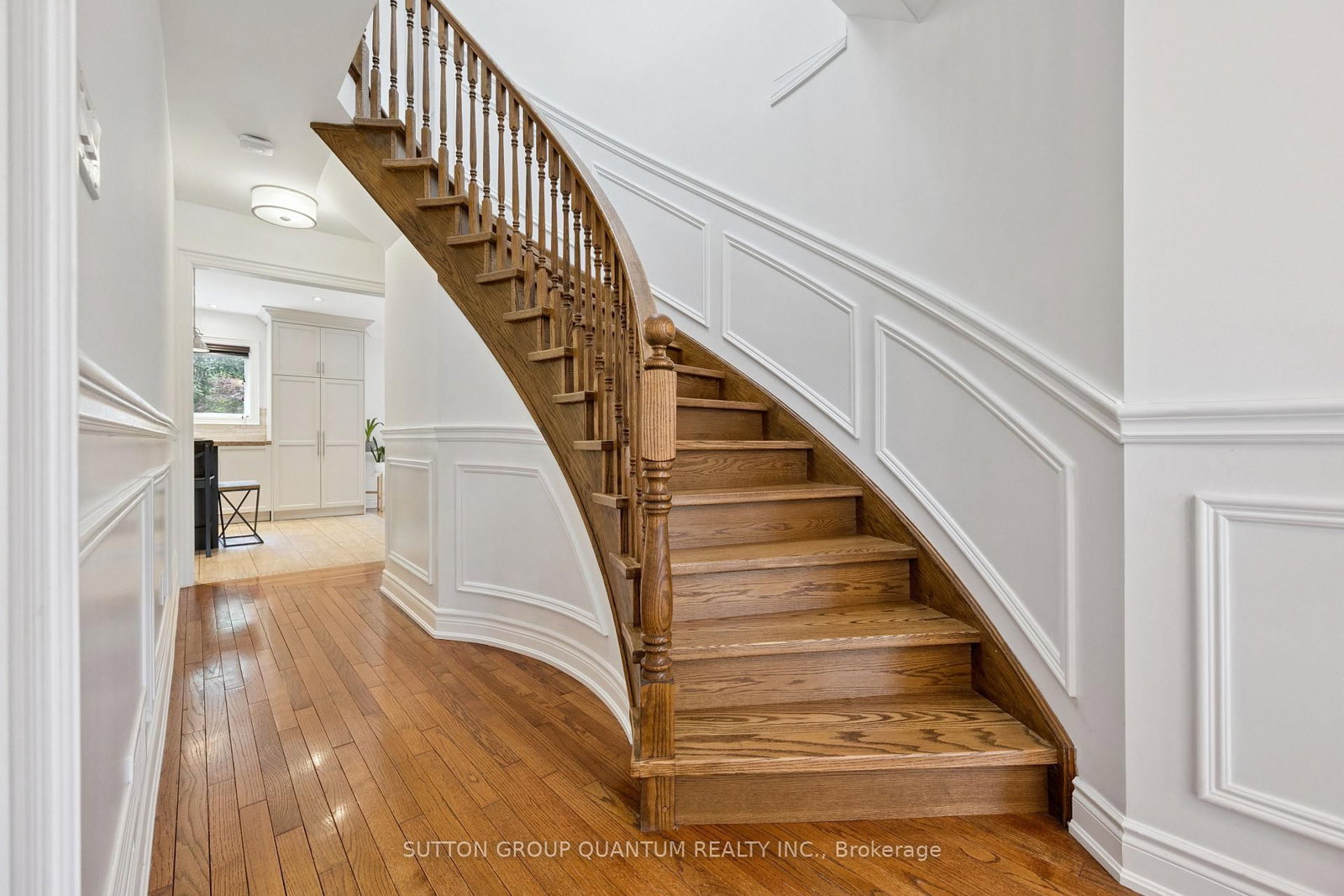3092 Shannon Crescent • Oakville, ON photo 17