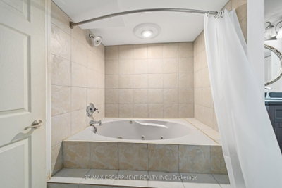 2760 Cathian Mississauga,ON L5L 2C7 — Photo 35