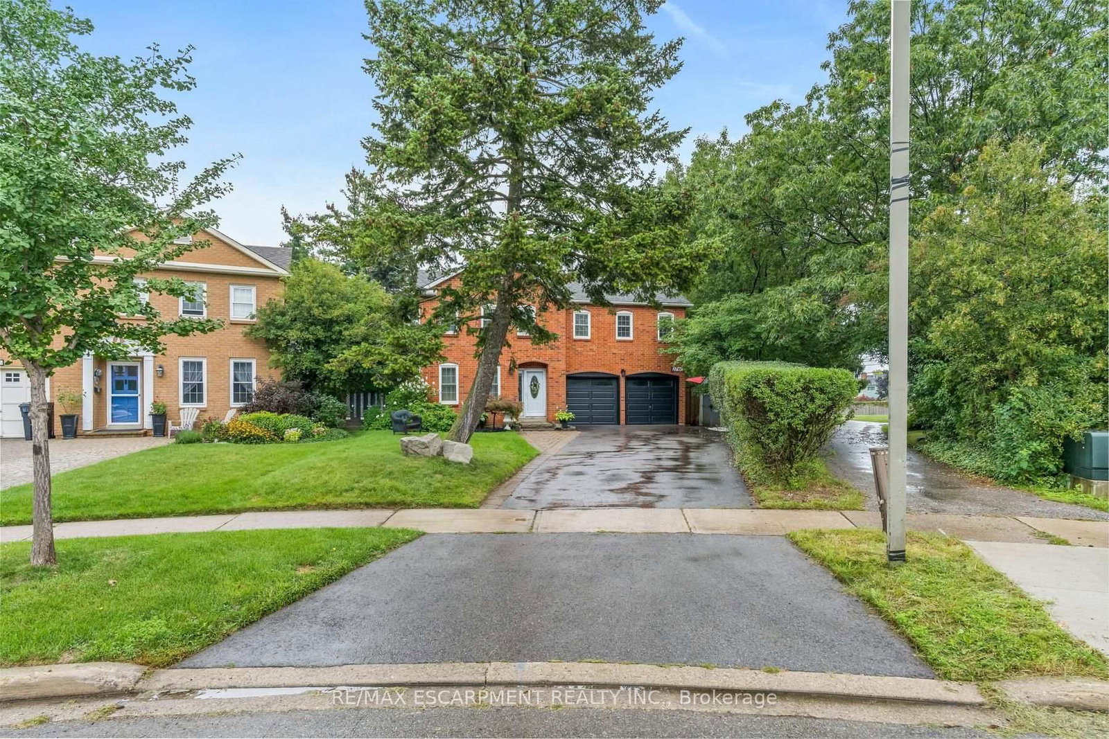 2760 Cathian Court • Mississauga, ON photo 4
