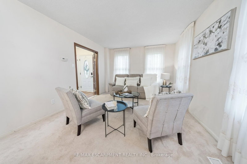 2760 Cathian Mississauga,ON L5L 2C7 — Photo 8