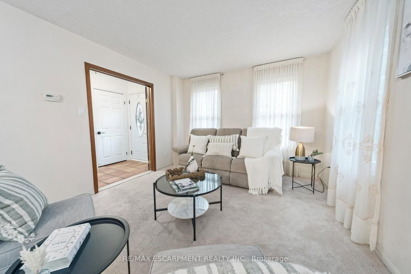 2760 Cathian Mississauga,ON L5L 2C7 — Photo 9