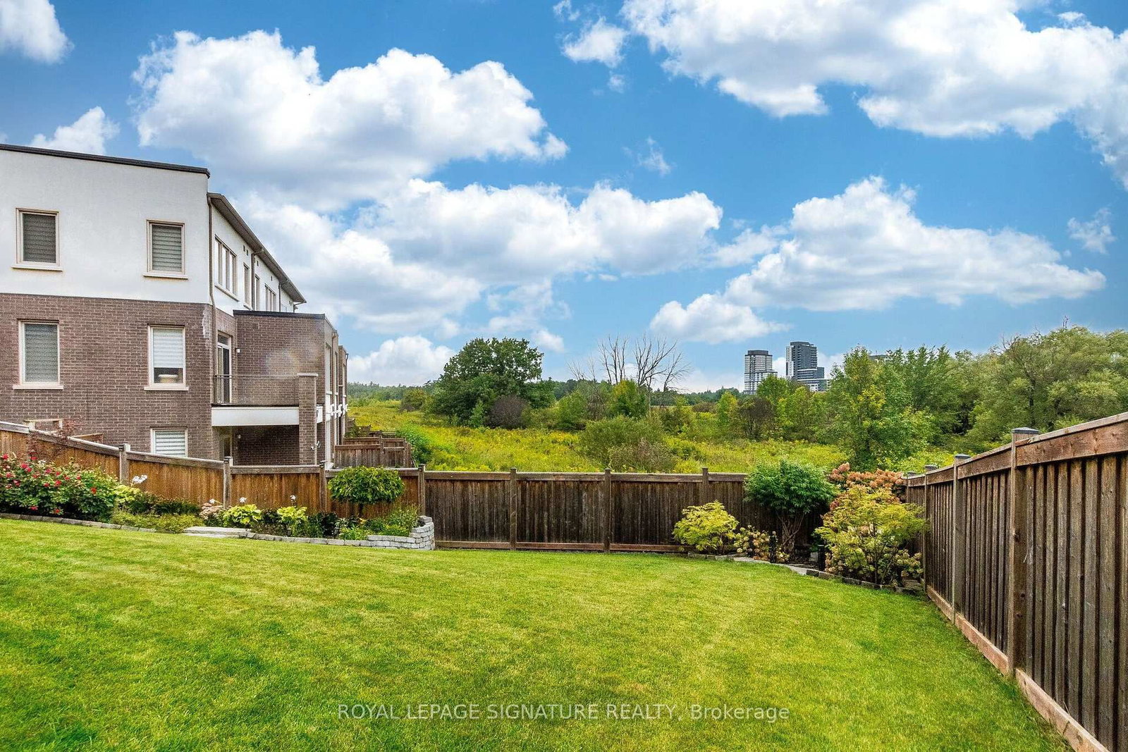 3121 Mintwood Circle • Oakville, ON photo 41