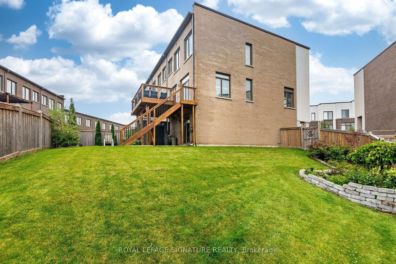 3121 Mintwood Circle • Oakville, ON photo 46