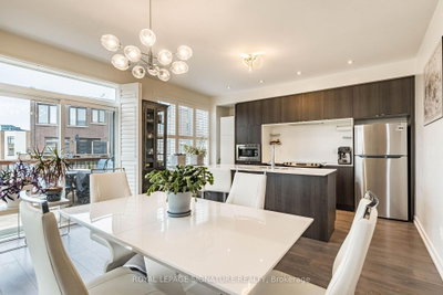 3121 Mintwood Circle • Oakville, ON photo 6