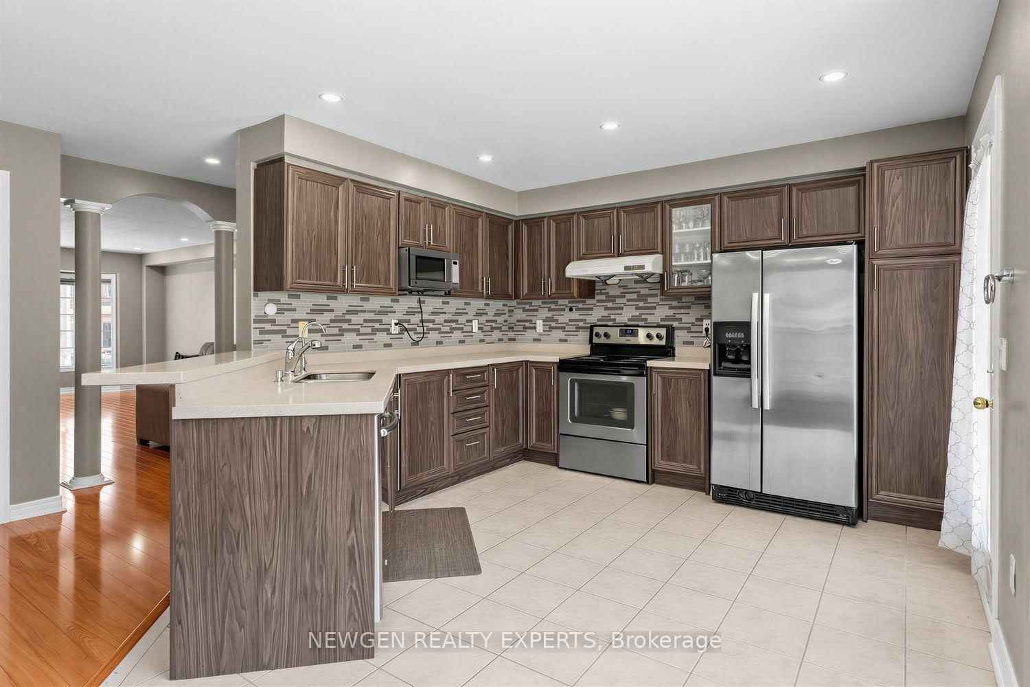 10 Checkerberry Crescent • Brampton, ON photo 11