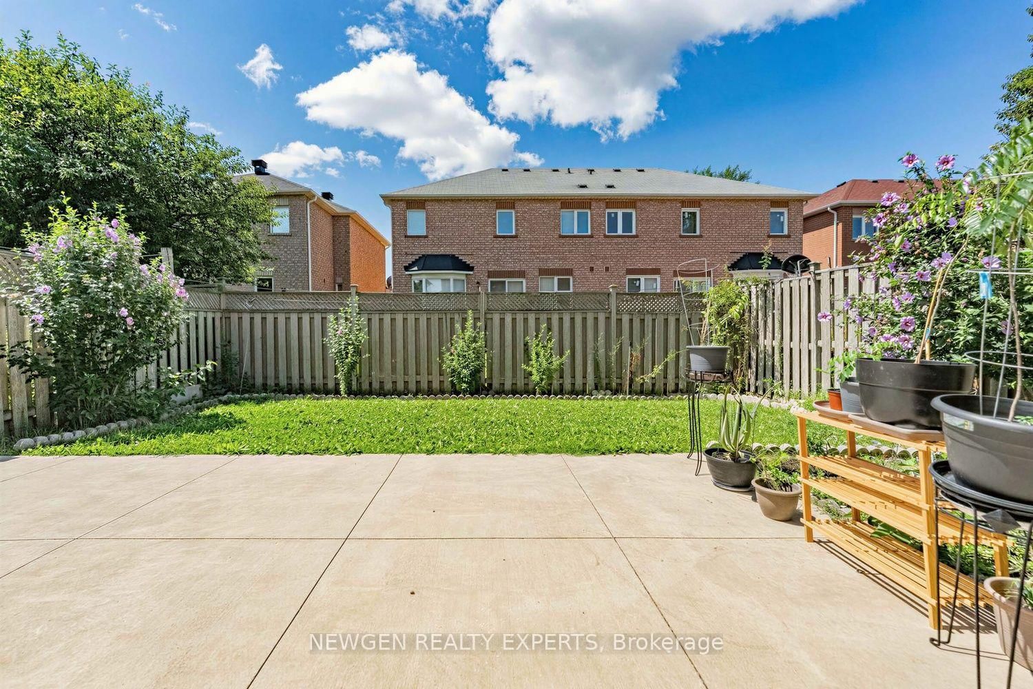 10 Checkerberry Crescent • Brampton, ON photo 32