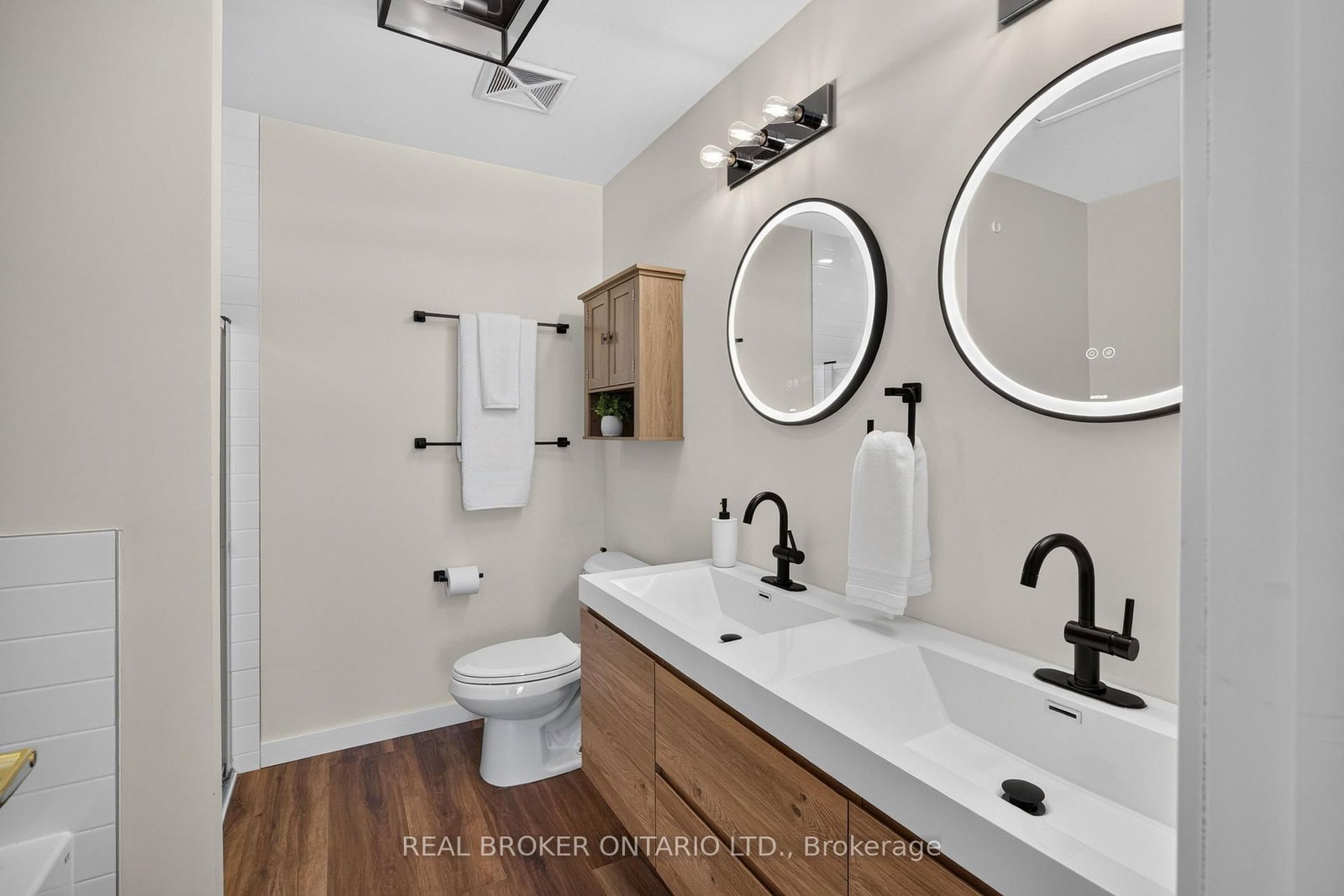 168 Sabina Drive • #14 • Oakville, ON photo 12