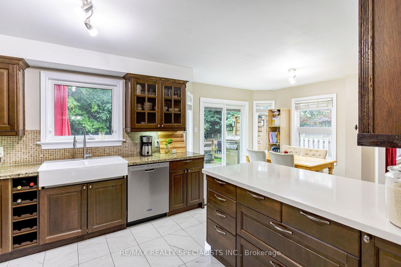 6343 Alderwood Trail • Mississauga, ON photo 10