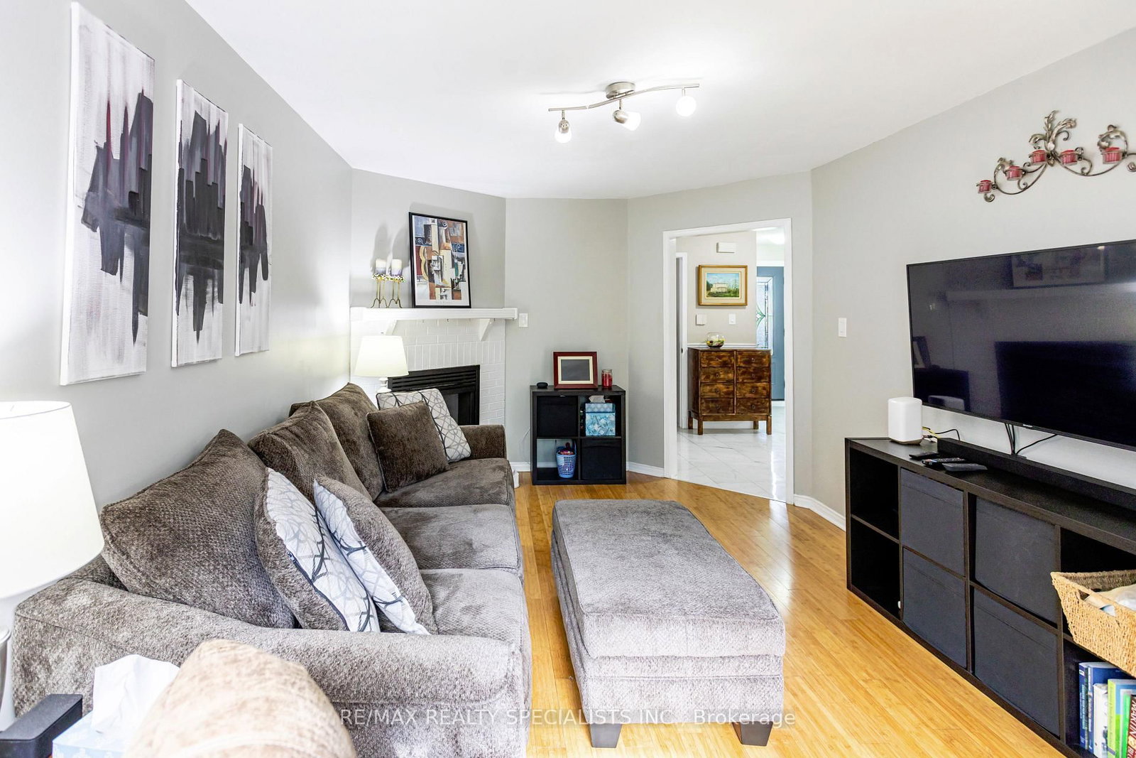 6343 Alderwood Trail • Mississauga, ON photo 16