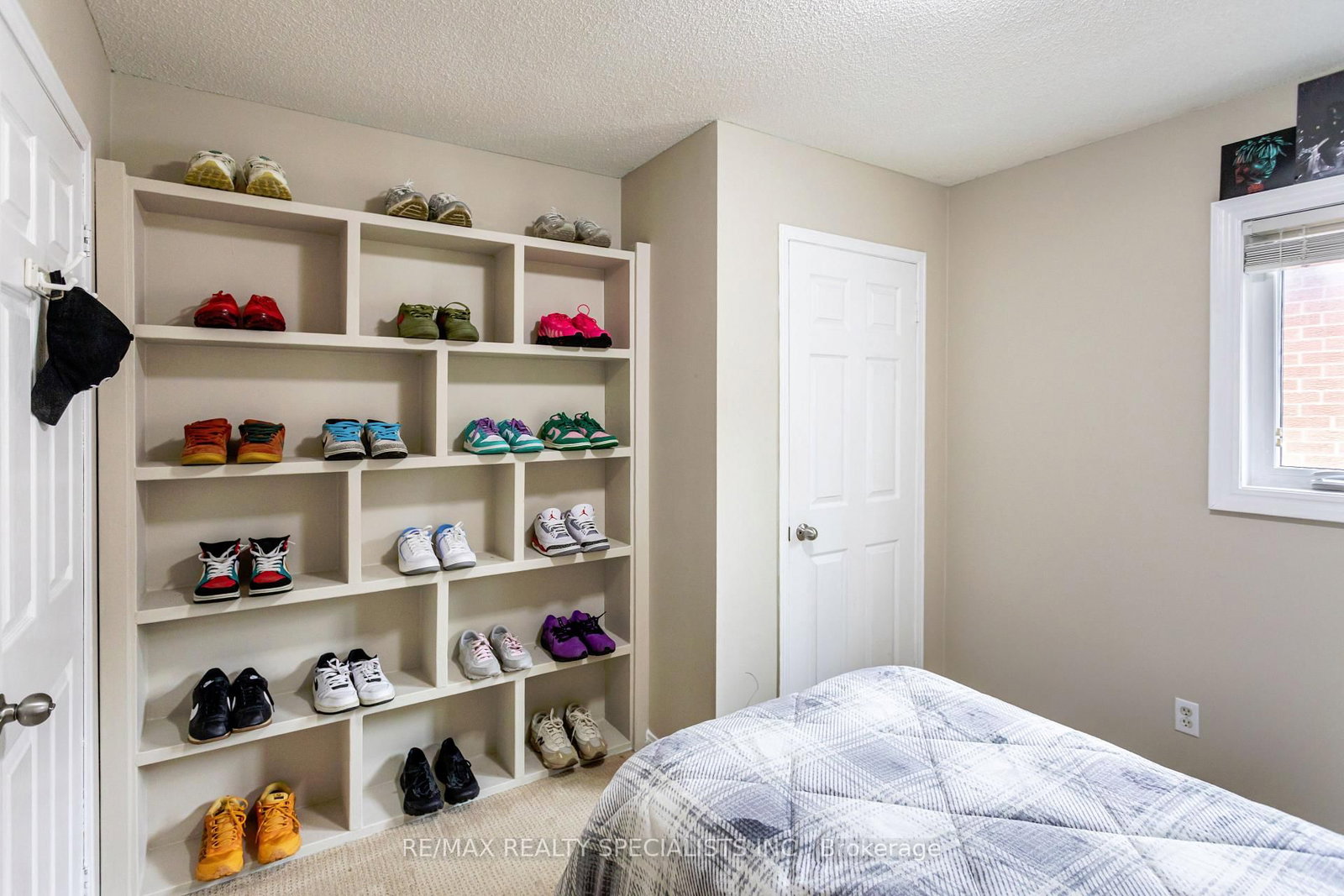 6343 Alderwood Trail • Mississauga, ON photo 27