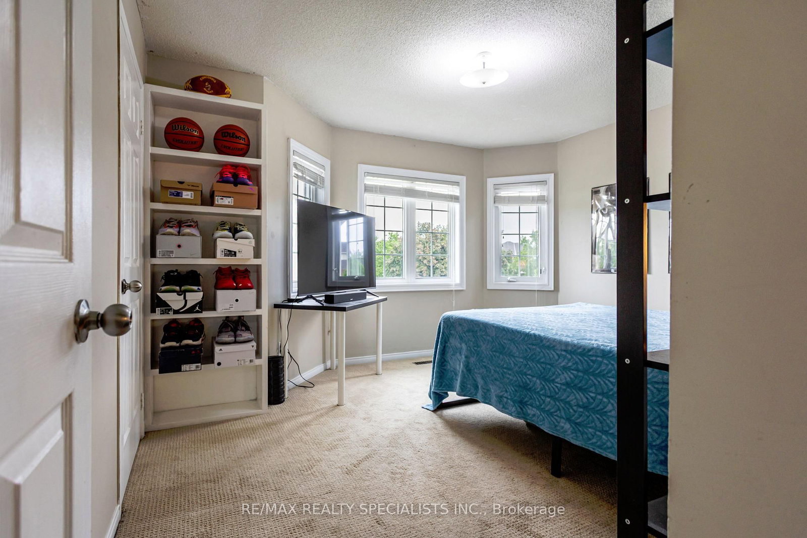 6343 Alderwood Trail • Mississauga, ON photo 28