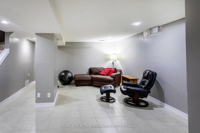 6343 Alderwood Mississauga,ON L5N 6X1 — Photo 35